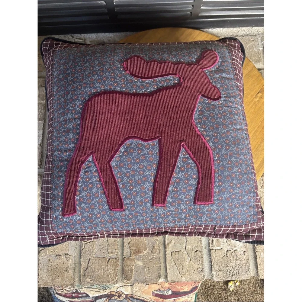 JC Penny Home Collection Vintage Pillow Green Plaid Patchwork & Moose Cabin GUC‎